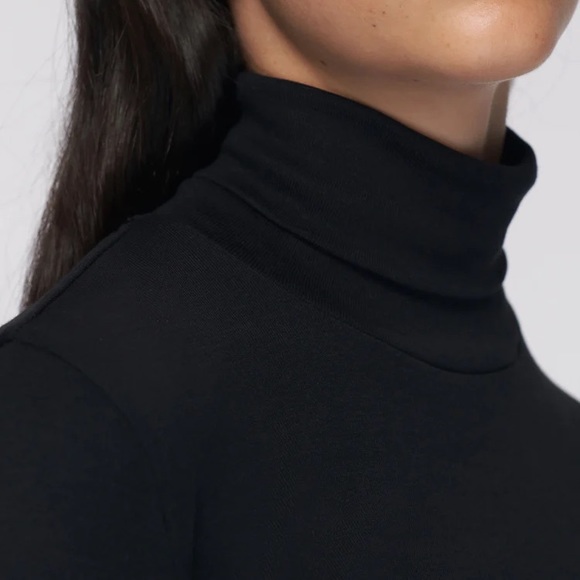 Kotn fitted turtleneck - Picture 3 of 4